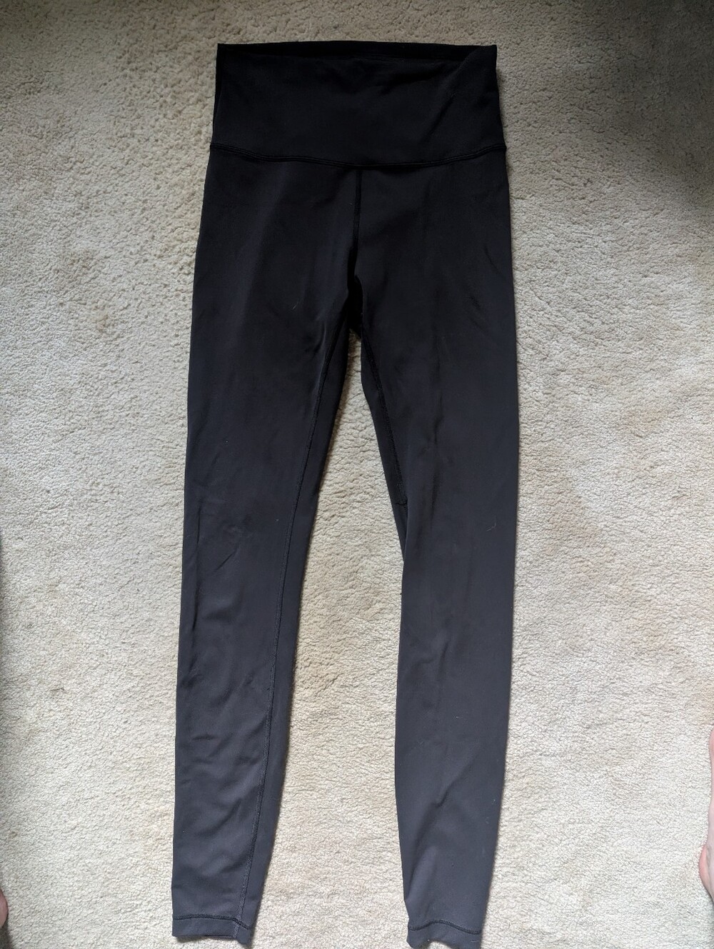 Lululemon Wunder Under Leggings 8 Tall - Picture 1 of 3
